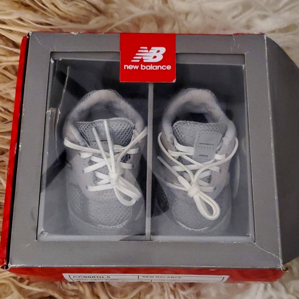 Baby Crib New Balance 990s